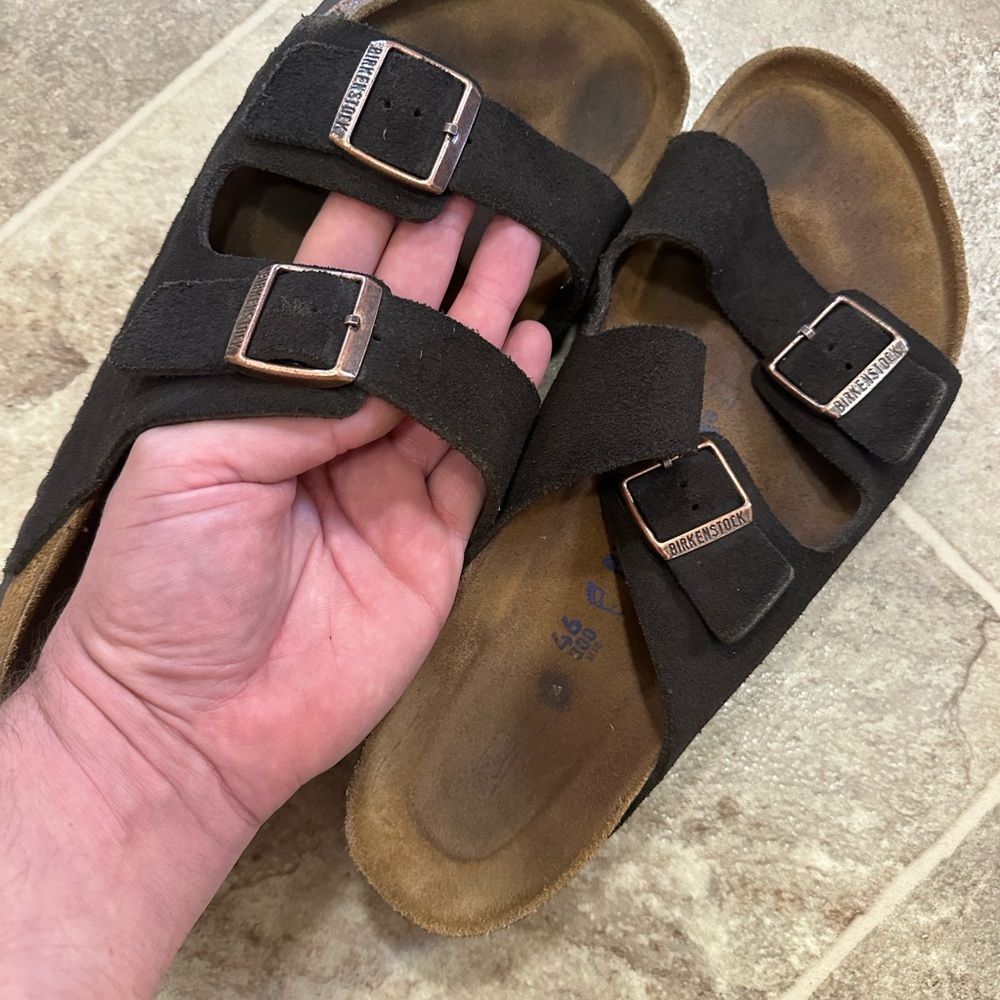 Birkenstock Men's Brown Suede Sandals - Picture 3 of 7